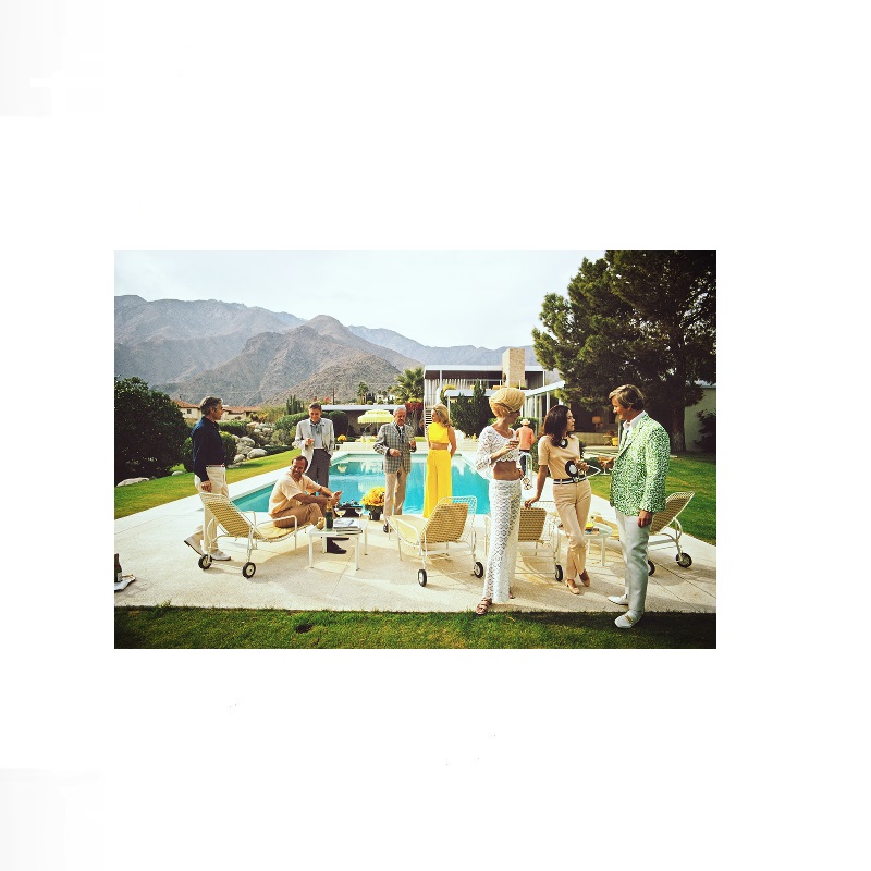 Retro Poolside Host Luxury Lif - Luxury Lifestyle Picture ulasan dan harga