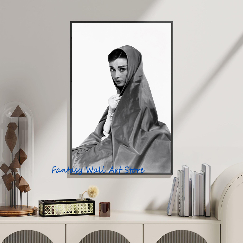 Poster Retro Fotografi Audrey  - Luxury Lifestyle Picture ulasan dan harga