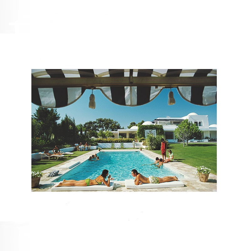 Retro Poolside Host Luxury Lif - Luxury Lifestyle Picture ulasan dan harga