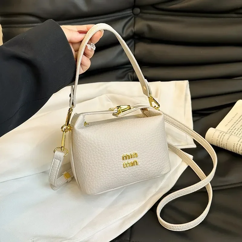 Tas Selempang Kulit Mewah Wani - Luxury Lifestyle For Women ulasan dan harga